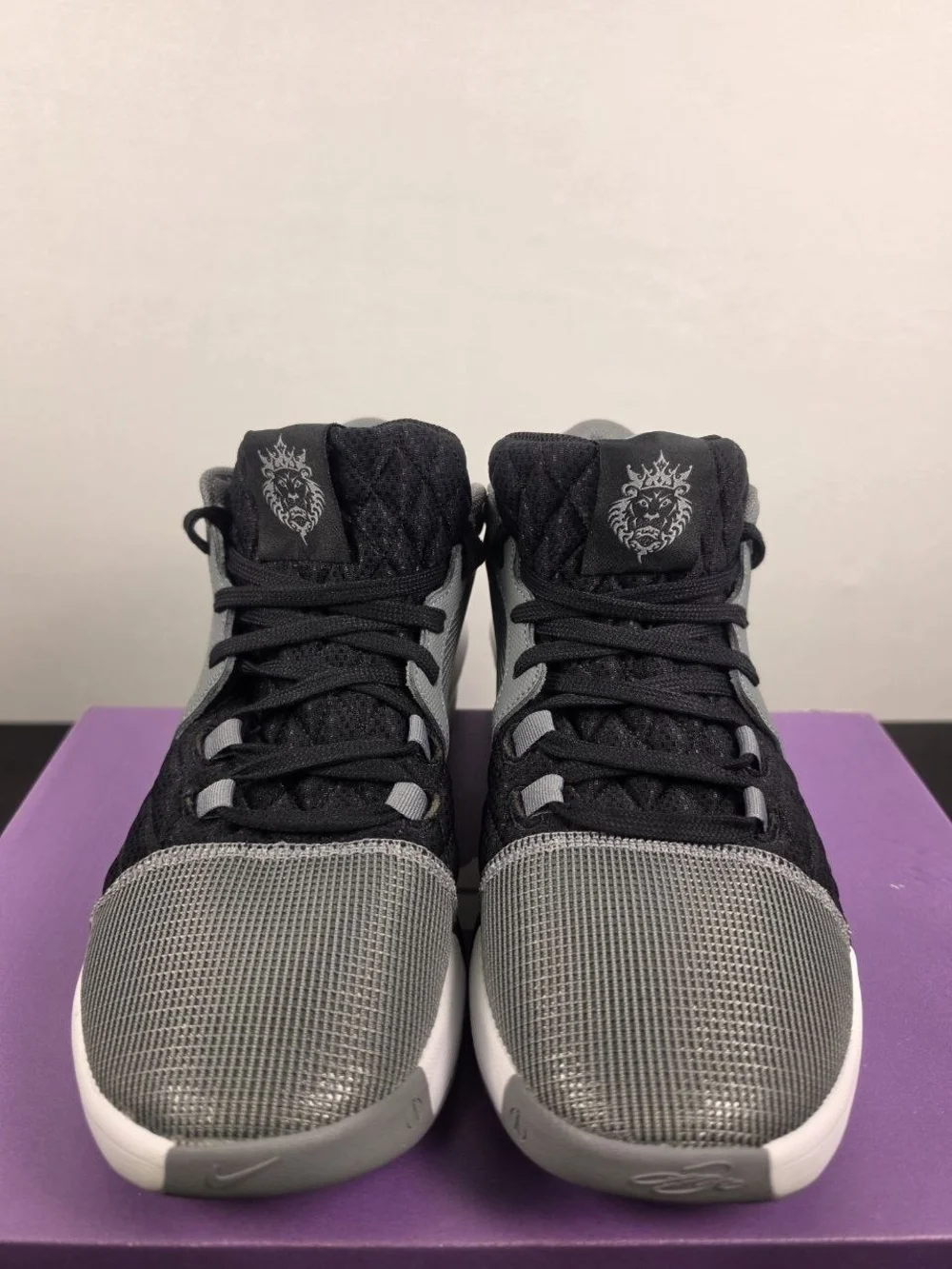 Nike LeBron Witness 8 Basketball Shoes Cool Grey Black FB2239-004 Men's Size 10